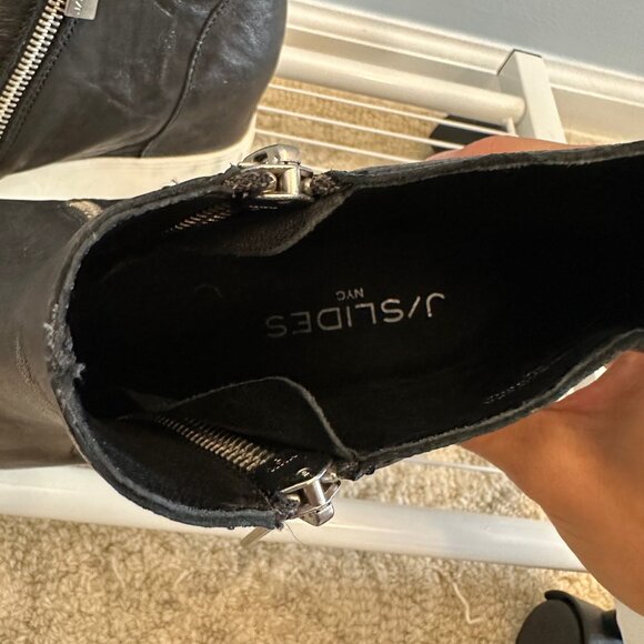 J/Slides Women's Sky Almond Toe Leather Sneaker Booties 9M - Picture 3 of 4